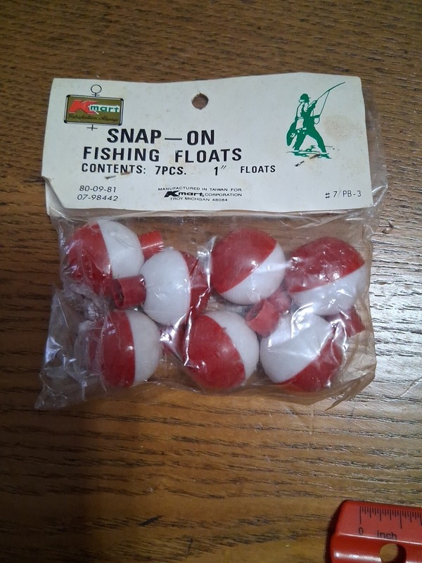7 1" ROUND PLASTIC SNAP ON FISHING FLOATS BOBBERS PANFISH TROUT
