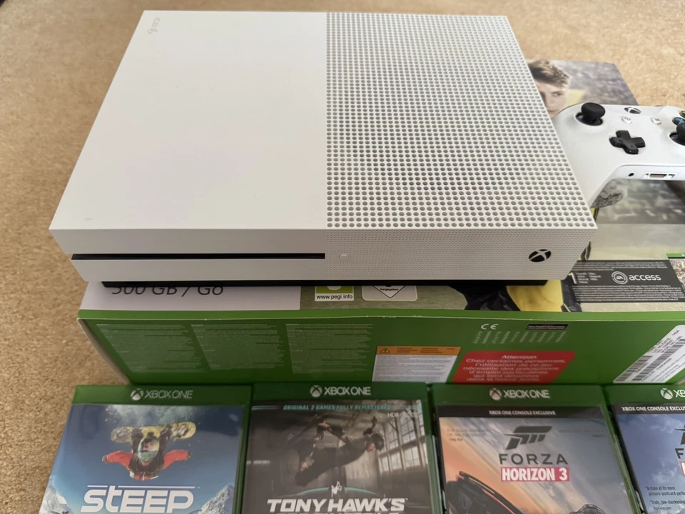 Xbox One S 500gb Console White 8 Games - Image 2 of 4