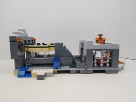 LEGO The End Portal 21124 MINECRAFT 99% Complete READ