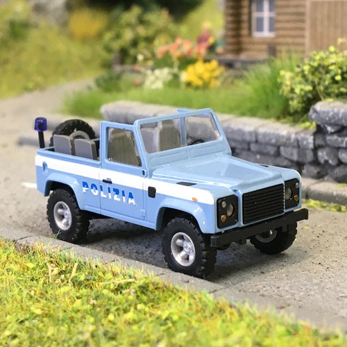 Land rover, Defender 90, bleu - BUSCH 54397 - HO 1/87 | Zustand: Neuf