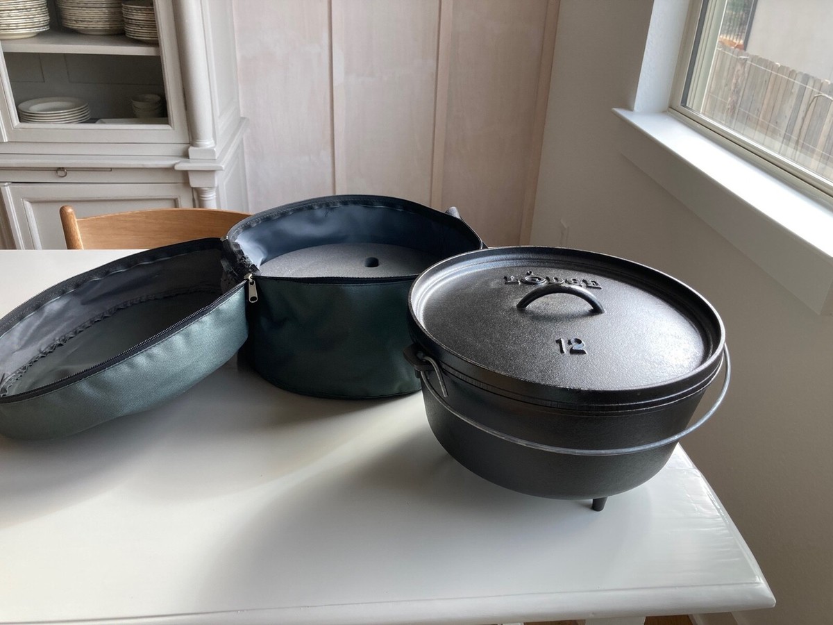 Lodge Cast Iron Deep Camp Dutch Oven Quart with Tote Bag