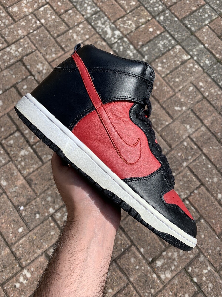 nike dunk high black varsity red