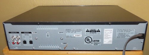 Sony RCD-W500C CD Recorder/Player - Picture 2 of 9