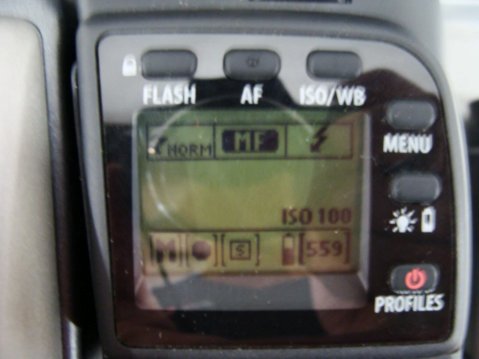 Hasselblad H5D Medium Format Camera Body W/ 40MP Digital Back, HVM Finder & More - Image 4 of 4