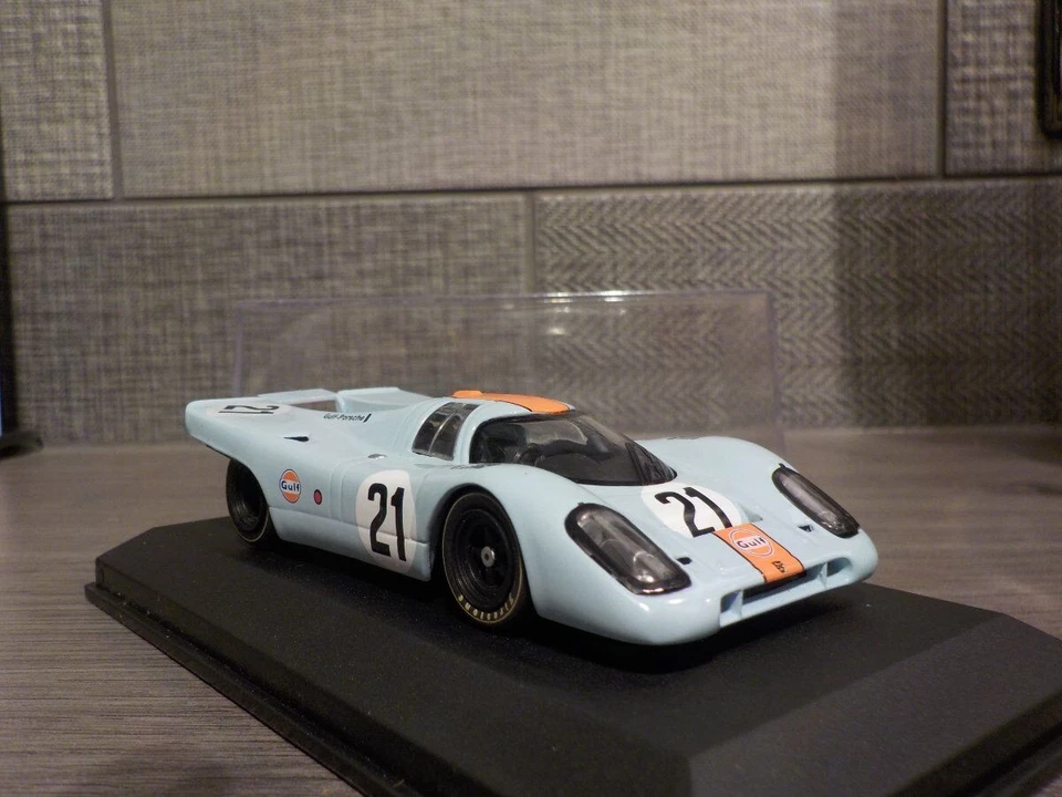 Le Mans Triple Set - Gulf Mirage Gr8 / Porsche 917 / GT40 1975 /1970 / 1968 Mod - Image 4 of 4
