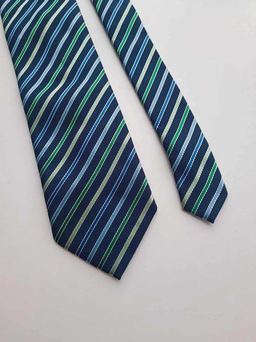 Cravatte Regimental E. Marinella: Eleganza a Righe in Stile British – E.Marinella