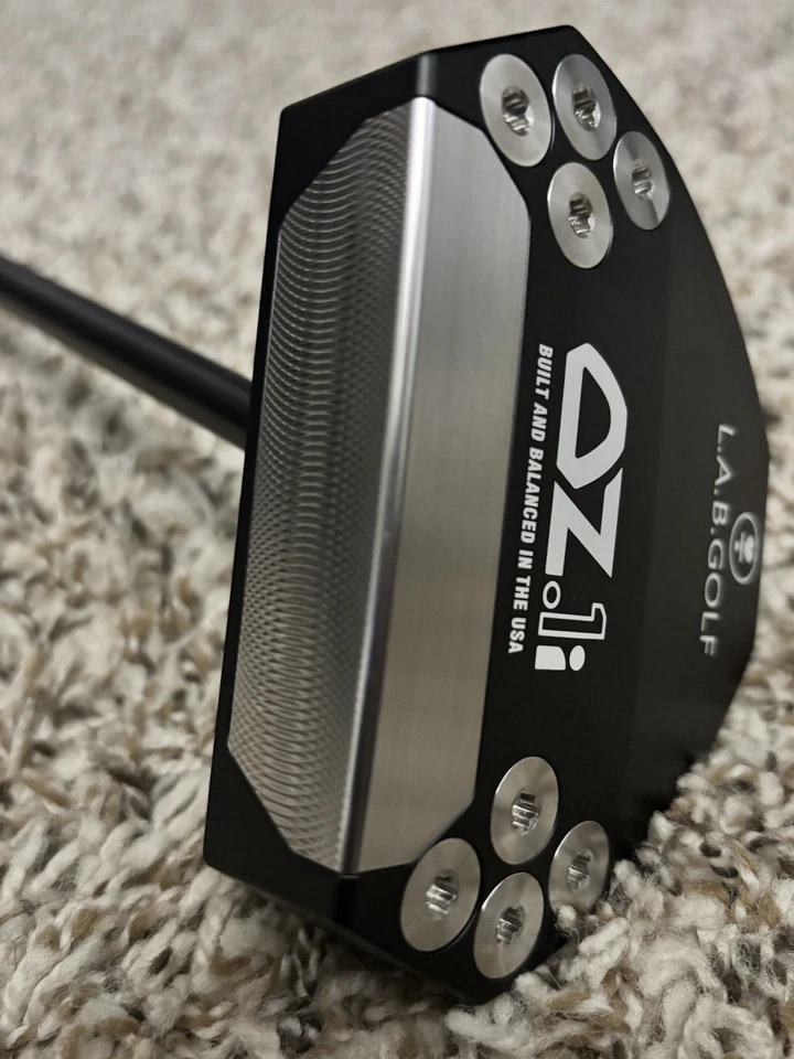 Lab Oz.1i 34 Inch Black Putter Right Handed with Black Accra Shaft (brand New) - Image 3 of 4