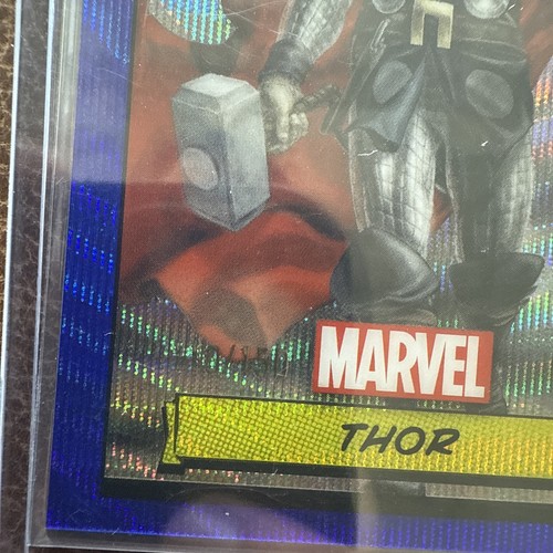 2024 TOPPS CHROME MARVEL BLUE WAVE #32 THOR /150 - Foto 2 di 3