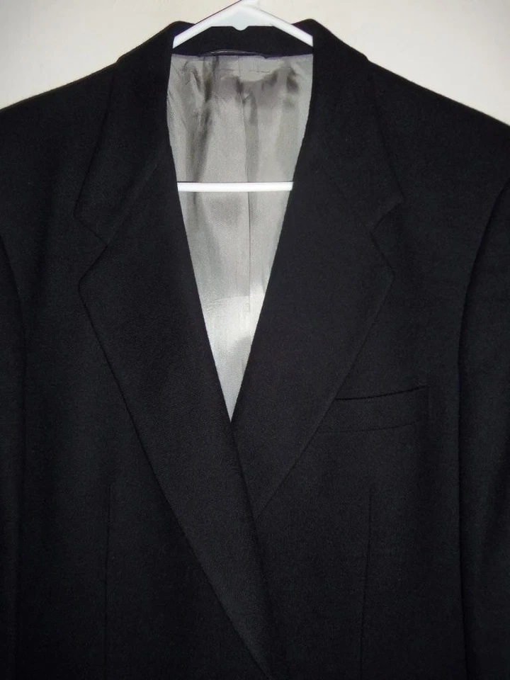 BA397- MINT Saks Fifth Avenue PURE CASHMERE BLACK BLAZER - 41R Foto 2 de 4