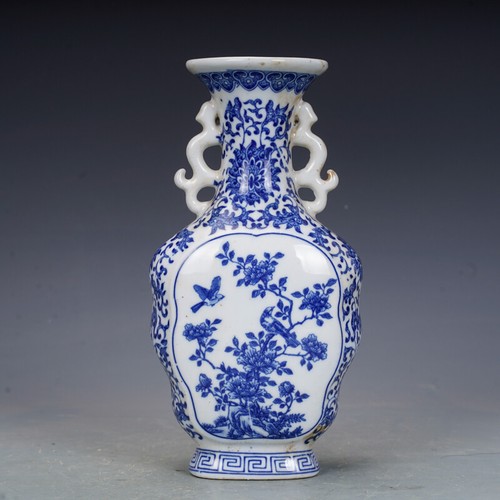 8,66 Zoll chinesisches blau-weißes Porzellan Qing Qianlong Blumen Vögel Muster Vase - Bild 2 von 10