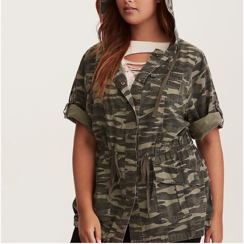 Torrid Camo Print Short Sleeve Anorak 