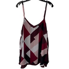EUC Torrid Color Block Geometric Swim Top Rex Pink White Black Burgundy Sz 1/1X