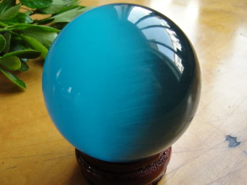Hot Sell ASIAN QUARTZ Sky blue CAT EYE CRYSTAL BALL SPHERE 80MM + STAND AAA - Picture 3 of 5