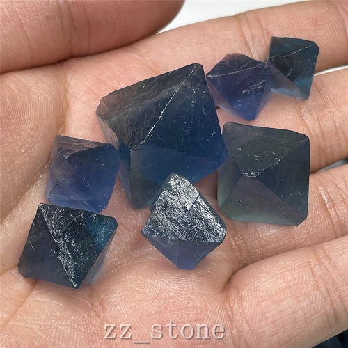 100 g tamaño mezclado fluorita azul natural octaedro cuarzo cristal mineral espécimenAA - Imagen 8 de 9