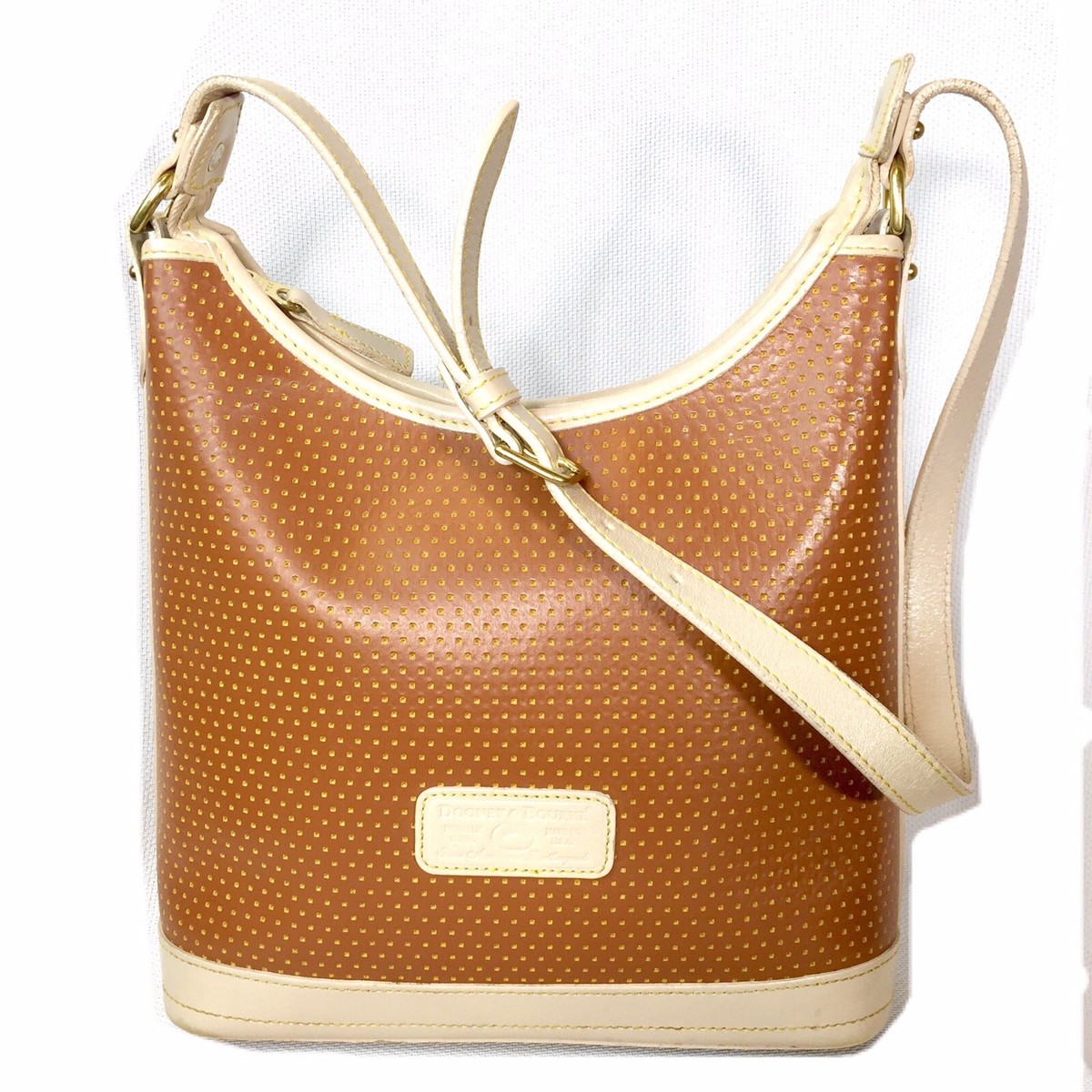 Vtg Dooney & Bourke Cabrio Cream Tan Perforated Detail Purse