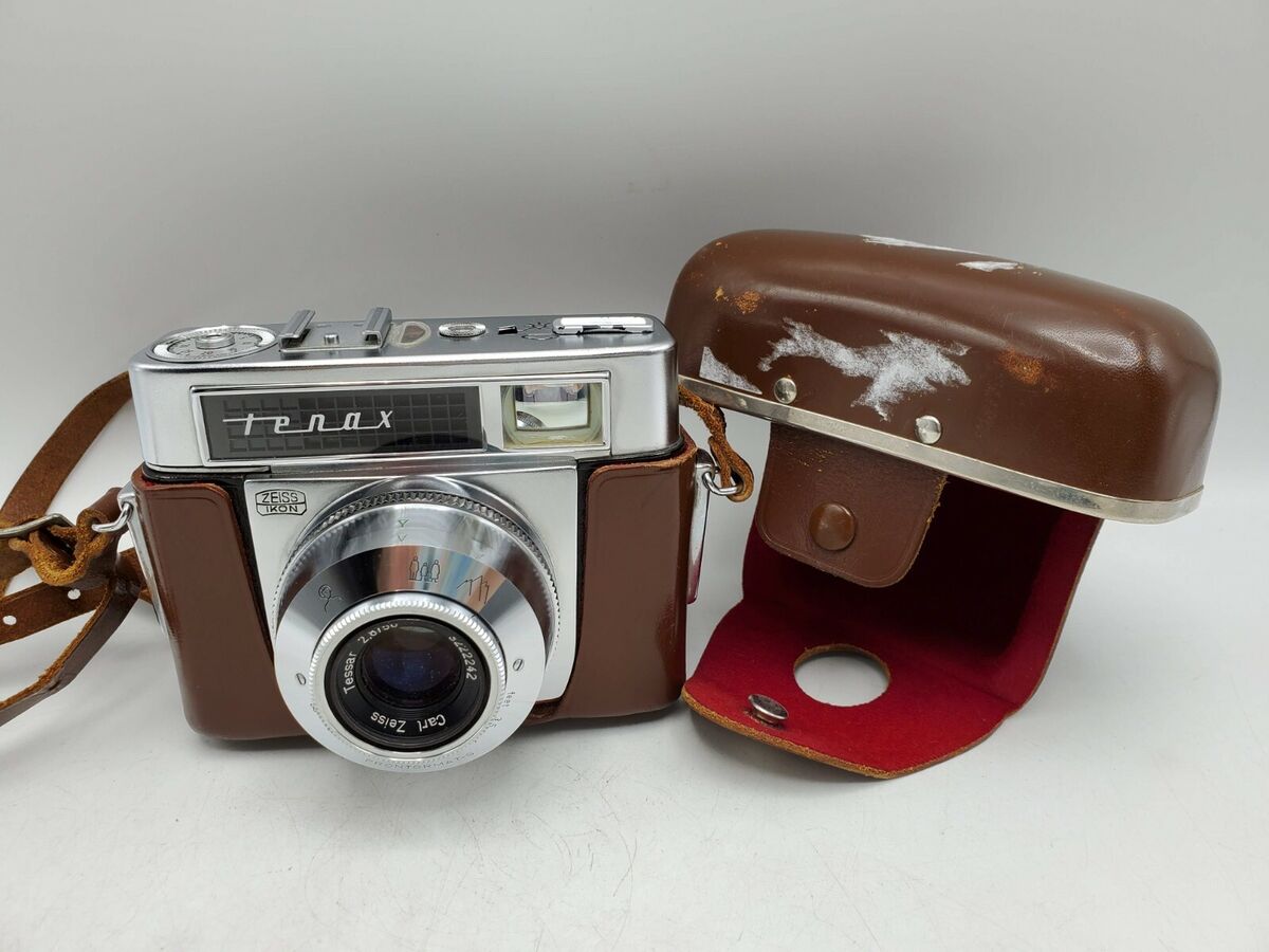 Vintage Zeiss Ikon Tenax Automatic 35mm Film Camera - Tessar Vintage Zeiss Ikon Tenax Automatic 35mm Film Camera - Tessar
