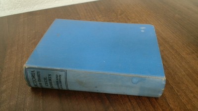 			Victoria Four Thirty, Cecil Roberts, Hodder und Stoughton, 1940, 		
