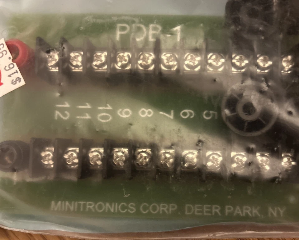 Miniatronics Corp PDB-1 12-Position Prewired Power Distribution Block - Image 2 of 3
