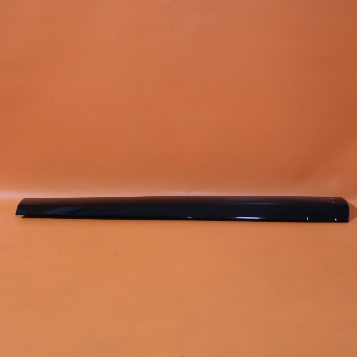 Rolls-Royce Cullinan 2025-2026 Rear Right Body molding