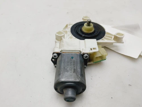 A2518200842 Motor Elevalunas Delantero Izquierdo para MERCEDES-BENZ CLAS 9161173 - Imagen 2 de 4