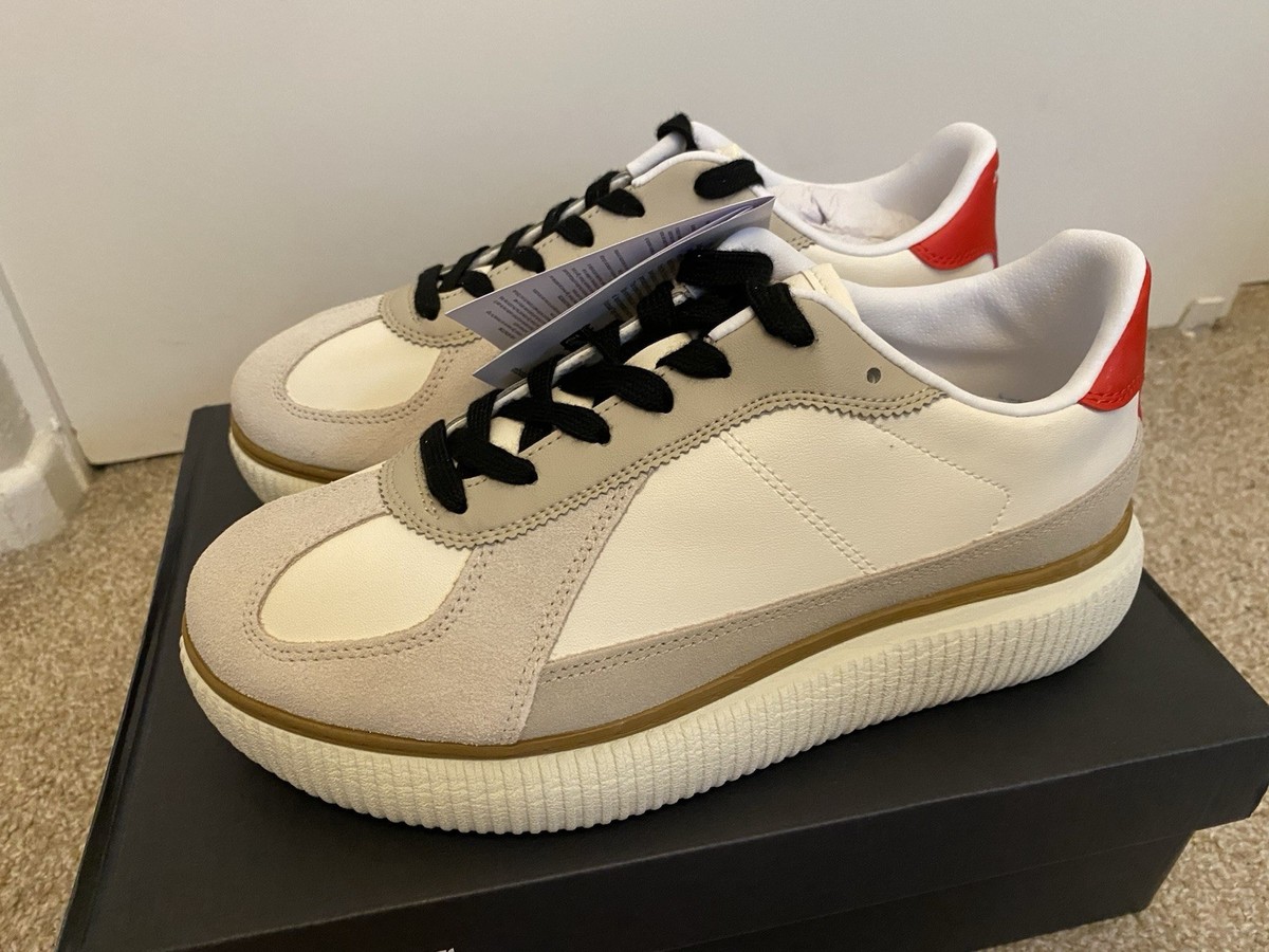 Onitsuka Tiger DELECITY Cream/Red Low Top Lace-Up Sneakers