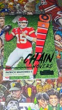 2021 Chronicles Football Chain Movers Emerald Patrick Mahomes II CM-PMA