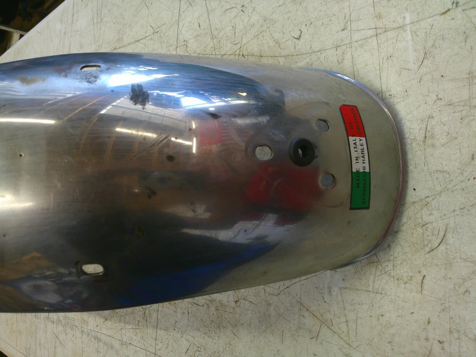 Guardabarros trasero Harley Davidson AMF 350 SS350 1970-1974 Sprint Foto 2 de 4