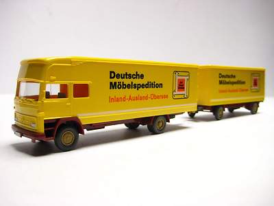 Wiking 500-8 Mercedes LP 1620 Pullman-Möbelkoffer-Lastzug ''DMS''