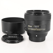 Nikon Nikkor AF-S 85mm f1.8 G Lens 698