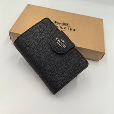 NEW Medium Corner Zip Wallet CBO41