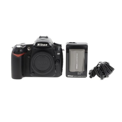 Nikon D90 Digital SLR Camera Body {12.3MP} with Battery & Charger