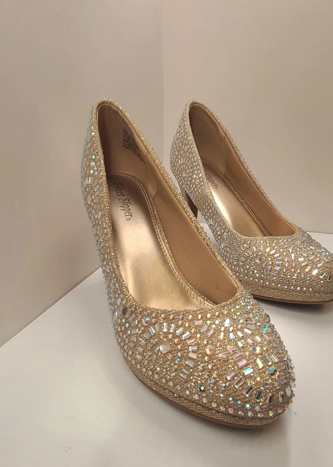 Women's Silver Slipper Sparkly Rhinestone Heel Closed Toe Pumps 7.5M Gold - Image 2 of 4
