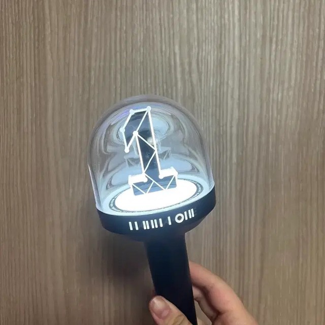 Wanna One Support Stick Neonbulb Handheld Fan Lightly Used