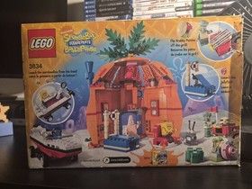LEGO SpongeBob Krusty Krab (New) 3833 & Good Neighbors 3834 Sets (All Peices)