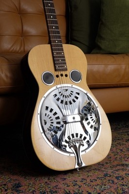 Vintage 1980 Dobro Model 60 D Roundneck Wood Body Resonator Gitarre Wooden