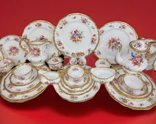 Vintage Hammersley China Lady Patricia 5 piece Set For 8 People