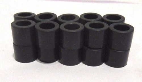 SLOT CAR ÉCHELLE HO (10 PAIRES DE PNEUS EN SILICONE POUR MOYEU ARRIÈRE T-JET 0,225 OU MOYEU AFX) - Photo 1/5