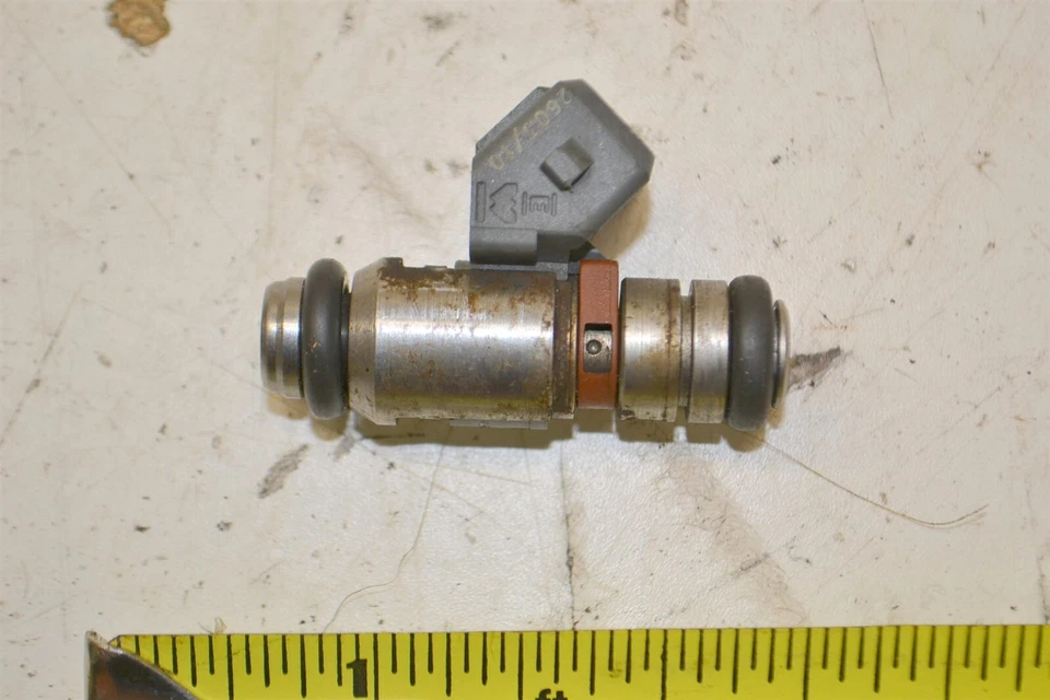 Ducati Multistrada 1000 Throttle Body Fuel Injector 28240571A 2003-2006 - Image 3 of 4