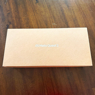 Meta Quest 2 Standalone VR Headset 128GB White Touch Controllers 90Hz