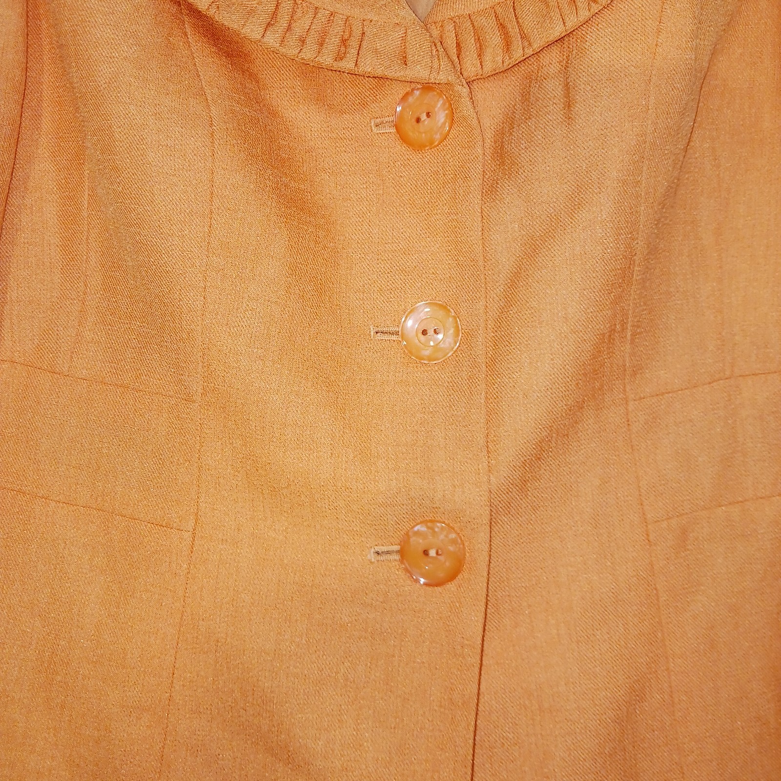 LE SUIT 2 Piece Peach Long Sleeve Collared Button Up Skirt Suit Women's Sz 6