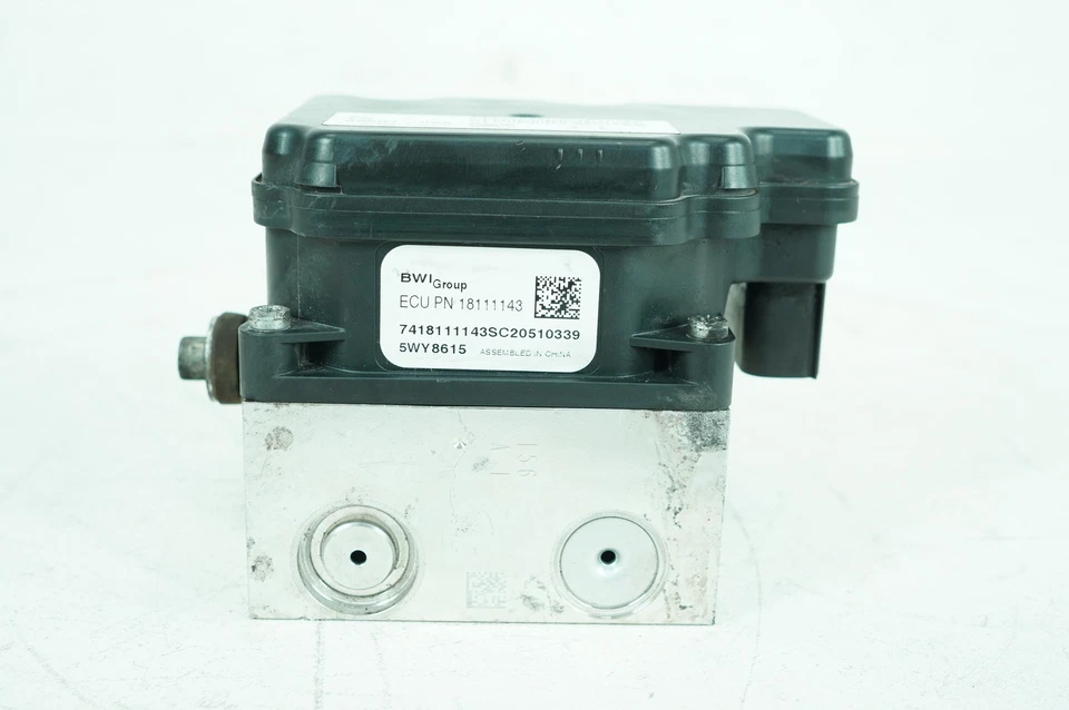 12 оригинальных тормозных насосов и модулей управления ABS Harley Touring FLHTK Electra Glide Ultra - Изображение 2 из 4