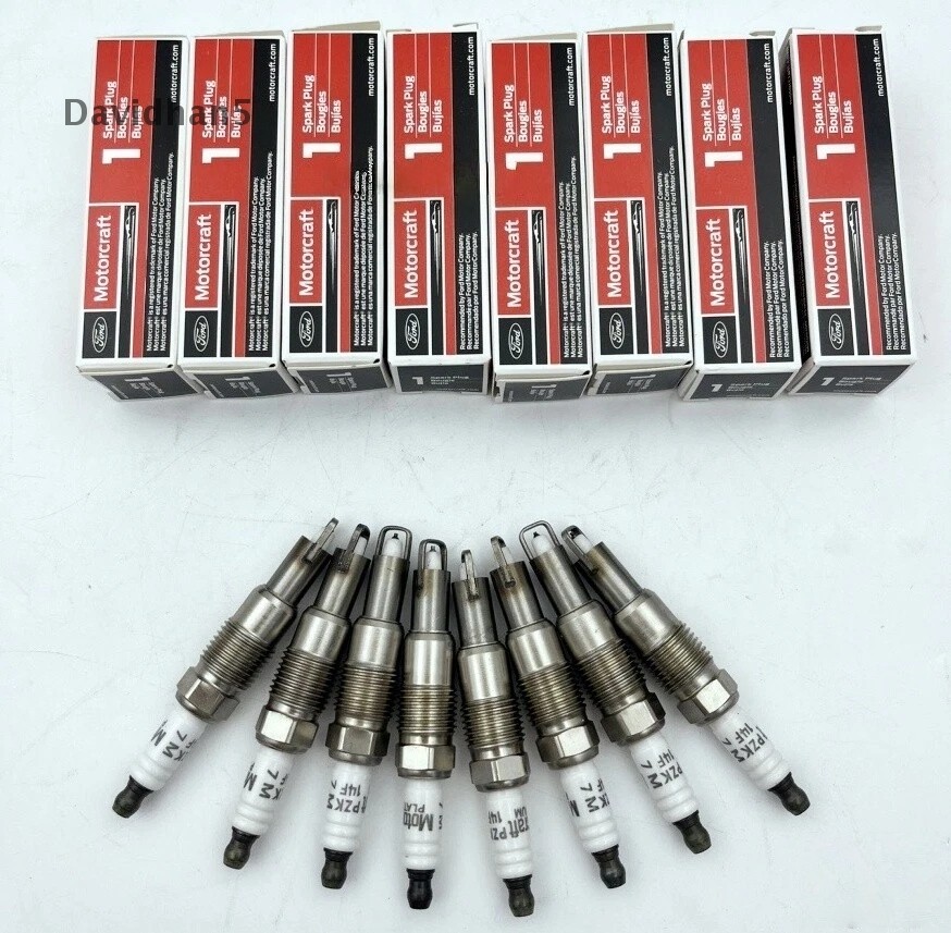 Set of 8 Motorcraft Spark Plugs SP-546 For Ford F150 F250 F350 F450 F550 PZK14F