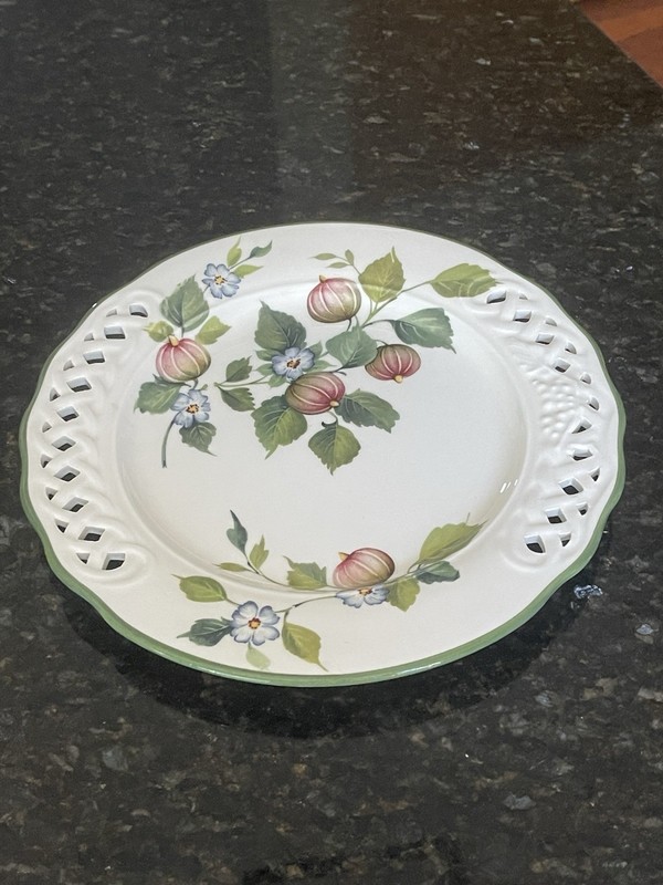 Vintage Brunelli  Plates/Platter Italy Tiffany Victorian Lattice Edge Fruit