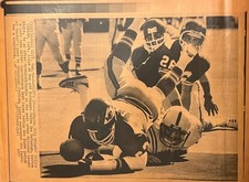 Vintage 1977 AP Wirephoto Willie Lanier Chiefs Don McCauley Colts NFL Football