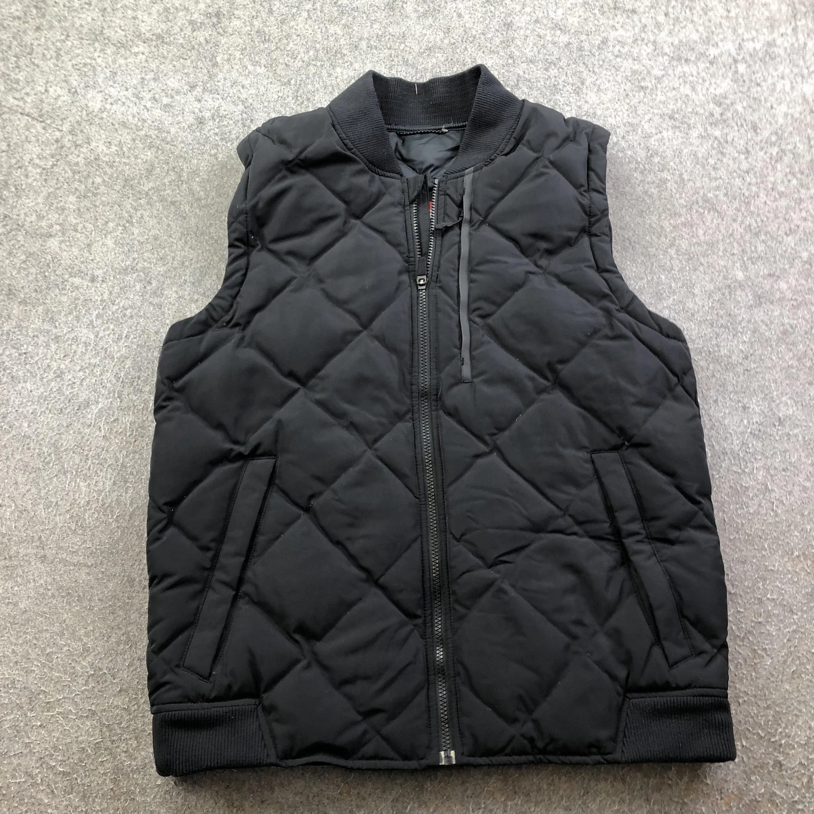 Nike Vest Mens Medium Black Quilted Puffer Full Zip Pockets Insulated Outdoor
Opens in a new window
