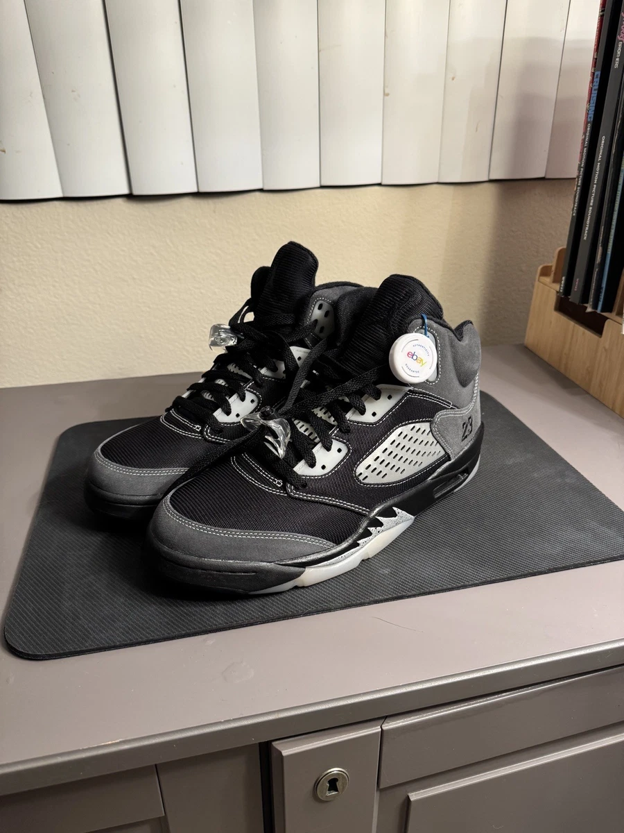 Nike Air Jordan 5 Retro “Anthracite/Black Metallic Silver” Jordan 5 Retro Anthracite for Sale | Authenticity Guaranteed  main image 4