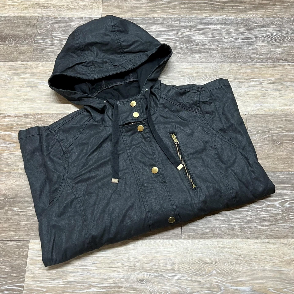 Jaqueta militar feminina FOREVER 21 com zíper completo e encaixe manga longa preta tamanho pequeno - Imagem 4 de 4