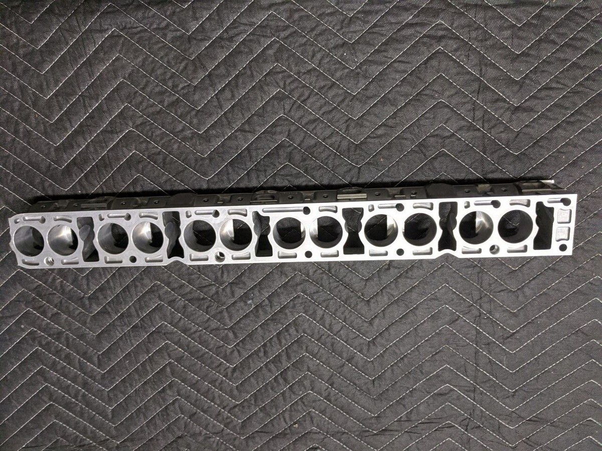 BMW E39 5-Series M54 Engine Camshaft Tray 1748042 | eBay 