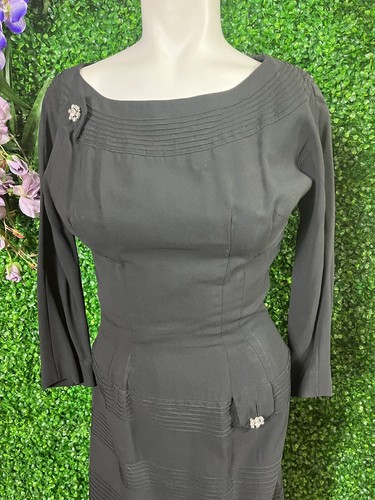 Vintage 1960’s Black Wiggle Dress Size XS/S Small Rhinestone embellishment - Picture 2 of 11