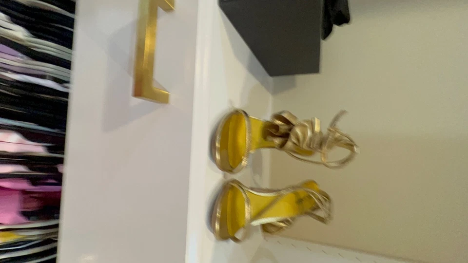 TACONES TACO CRISTAL CUADRADO Foto 3 de 4